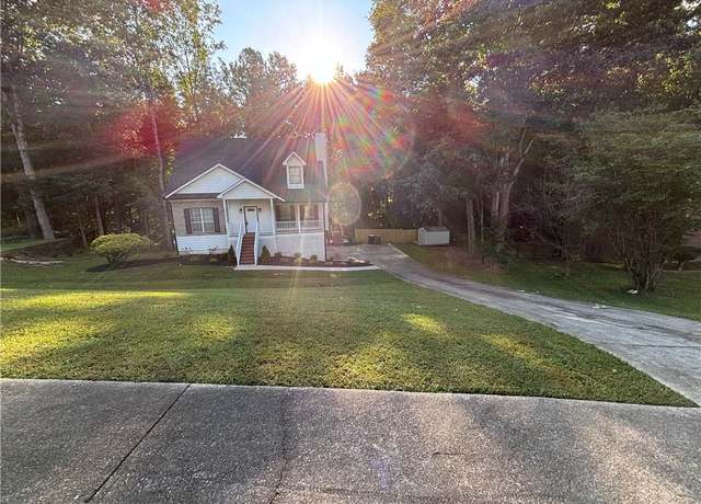 Property at 4066 Wedgefield Ct, Douglasville, GA 30135, 3 beds, 2.5 baths