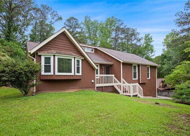 Property at 3492 Ember St, Marietta, GA 30066, 3 beds, 3 baths
