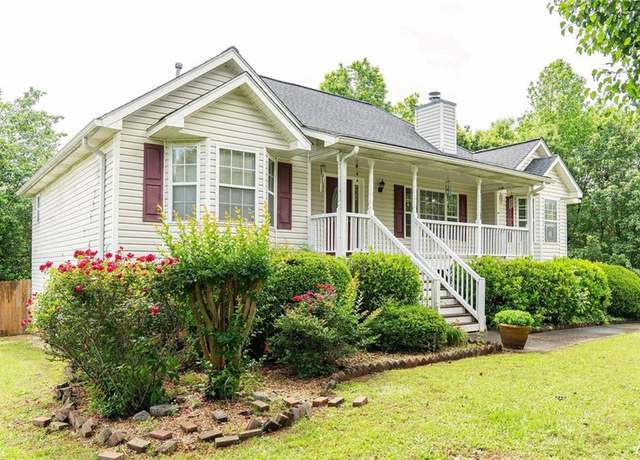 Property at 68 Paradise Pointe, Douglasville, GA 30134, 3 beds, 2 baths