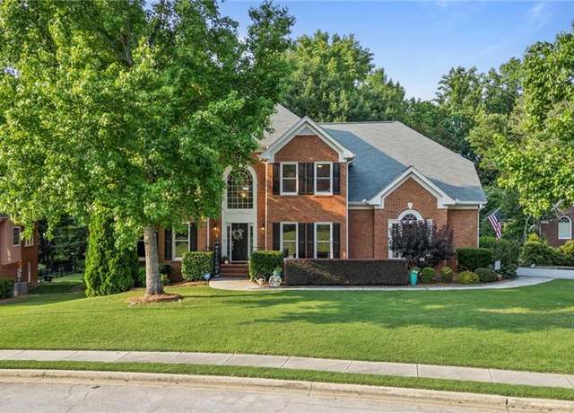 Property at 314 Savannah Pl, Loganville, GA 30052, 4 beds, 3.5 baths