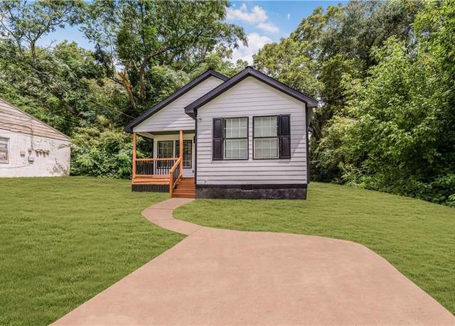 Property at 1111 Osborne St SW, Atlanta, GA 30310, 3 beds, 2 baths