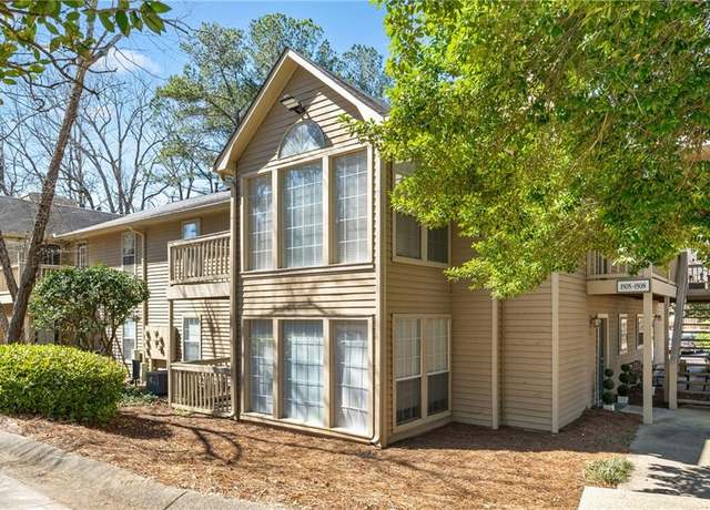Property at 1506 Country Park Dr SE, Smyrna, GA 30080, 2 beds, 1 bath