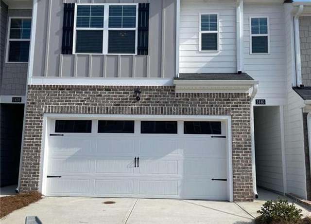 Property at 1315 Aura Ln, Lawrenceville, GA 30045, 3 beds, 2.5 baths