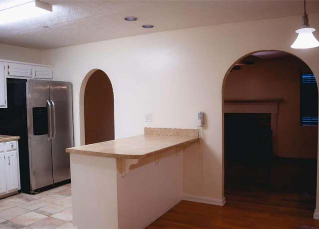 Property at 3736 Soapstone Rd, Decatur, GA 30034, 3 beds, 2.5 baths