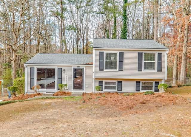 Property at 3265 Newcastle Way, Snellville, GA 30039, 3 beds, 1.5 baths