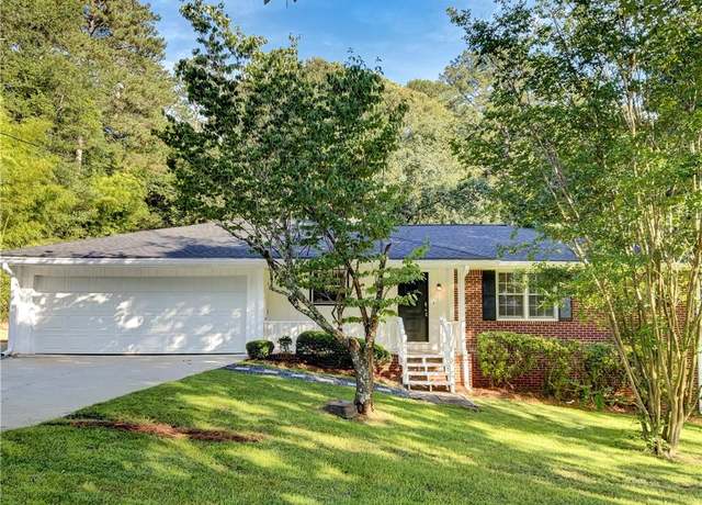 Property at 4726 Brownsville Rd, Powder Springs, GA 30127, 3 beds, 2 baths