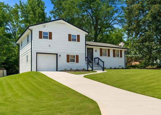 Property at 2273 Green Hawk Ct, Decatur, GA 30035, 5 beds, 3 baths