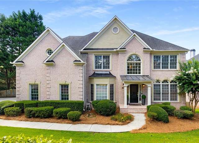 Property at 476 Cooper Lake Rd SE, Mableton, GA 30126, 6 beds, 4.5 baths