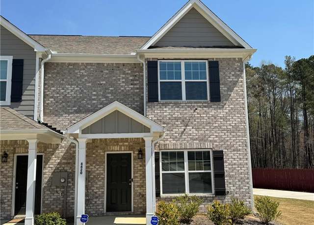 Property at 6420 Olmadison Pl, Atlanta, GA 30349, 3 beds, 2.5 baths