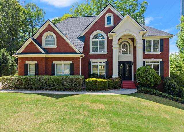 Property at 1900 Chattahoochee Run Dr, Suwanee, GA 30024, 6 beds, 5 baths