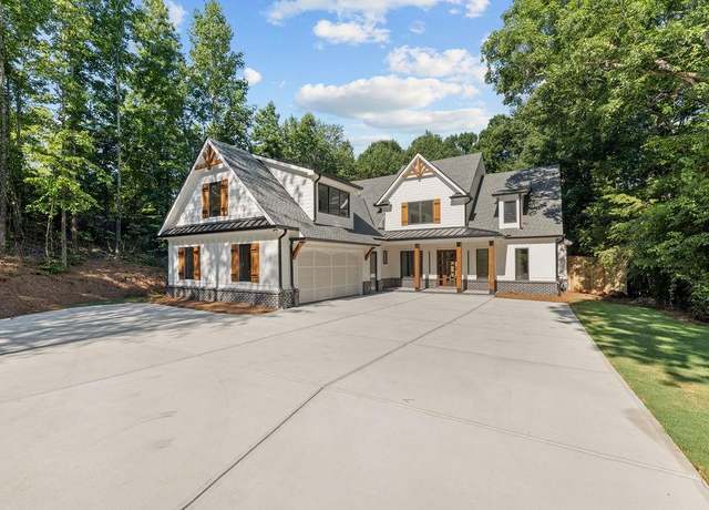 Property at 535 Shamrock Dr, Cumming, GA 30040, 5 beds, 3 baths