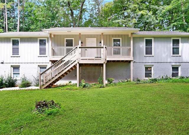 Property at 537 Raven Springs Trl, Stone Mountain, GA 30087, 4 beds, 3 baths