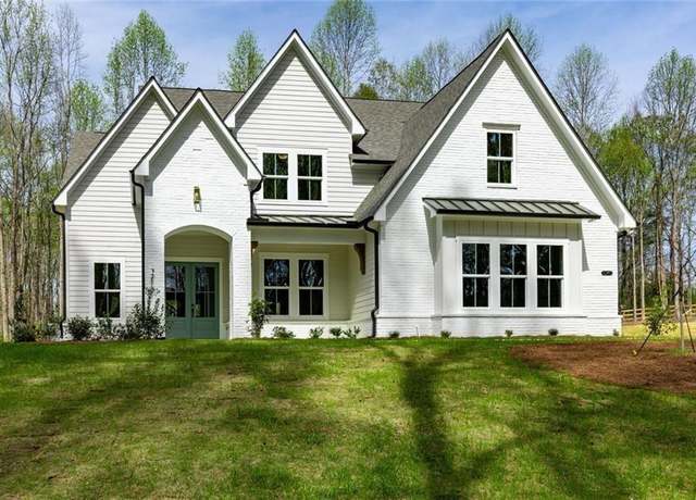 Property at 8240 Scarlett Grace Ln, Gainesville, GA 30506, 5 beds, 4.5 baths