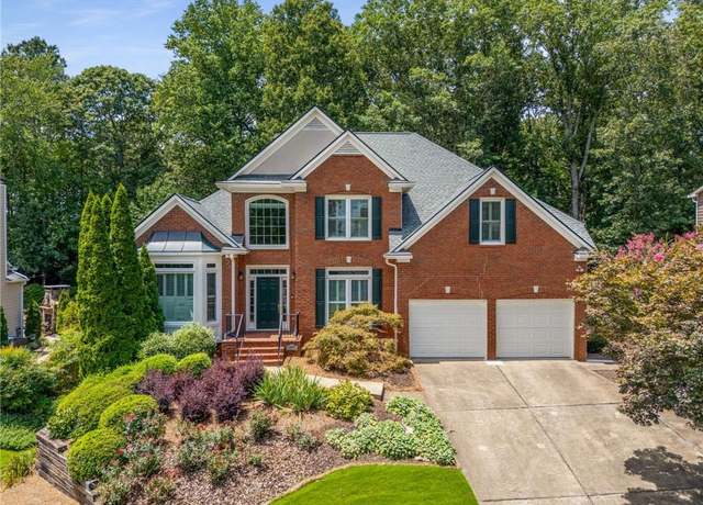 Property at 2026 Cresthaven Walk, Woodstock, GA 30189, 4 beds, 2.5 baths