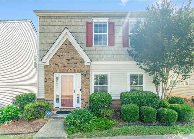 Property at 3134 Imperial Cir SW, Atlanta, GA 30311, 4 beds, 2.5 baths