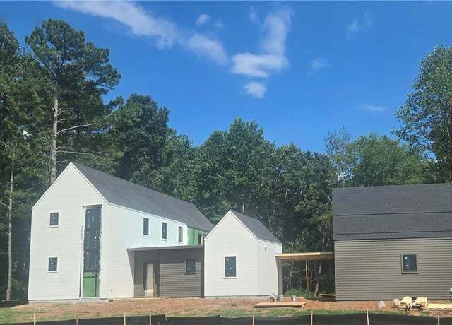 Property at 120 Cedarwood Ln, Roswell, GA 30075, 5 beds, 5.5 baths