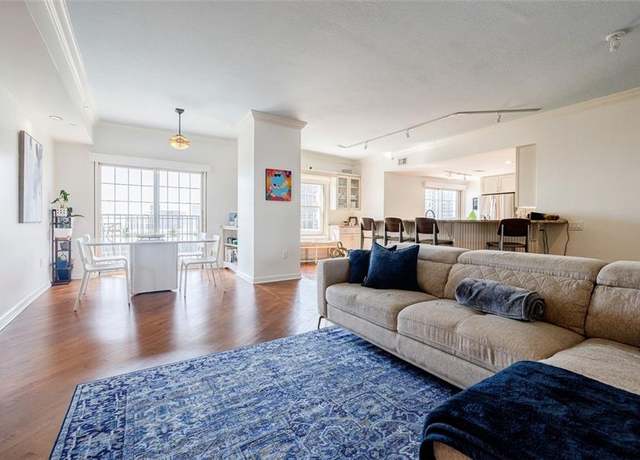 Property at 195 14th St NE Ph 206, Atlanta, GA 30309, 2 beds, 2.5 baths