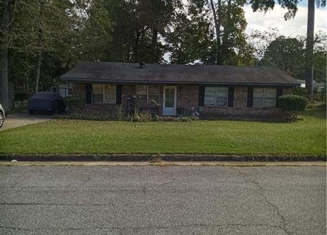 Property at 5644 Quebec Dr, Columbus, GA 31907, 3 beds, 2 baths