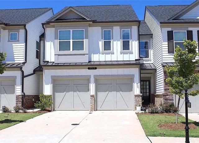 Property at 5790 Thornton Dr, Cumming, GA 30028, 3 beds, 2.5 baths