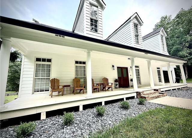 Property at 128 Golden Hills Dr, Woodstock, GA 30189, 5 beds, 4.5 baths
