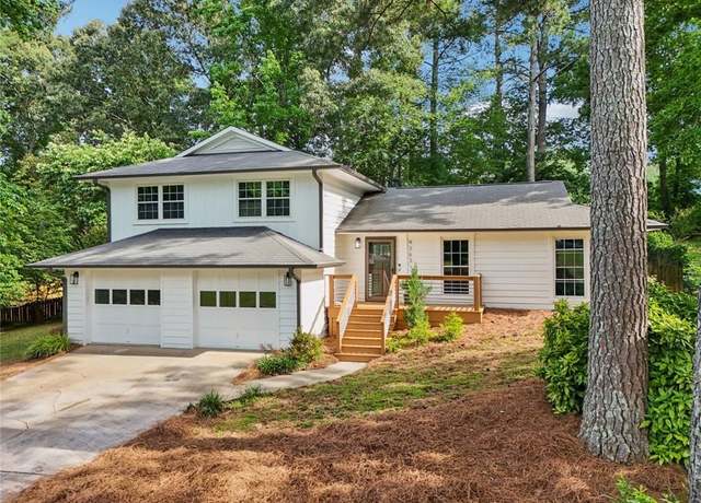 Property at 4363 Old Mabry Road Northeast Rd NE, Roswell, GA 30075, 4 beds, 3 baths