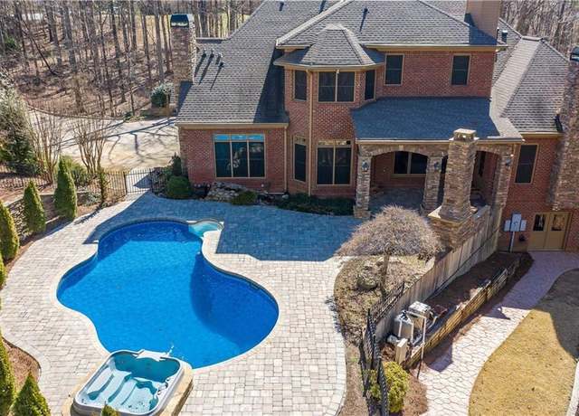 Property at 297 Collegiate Dr, Powder Springs, GA 30127, 6 beds, 7 baths