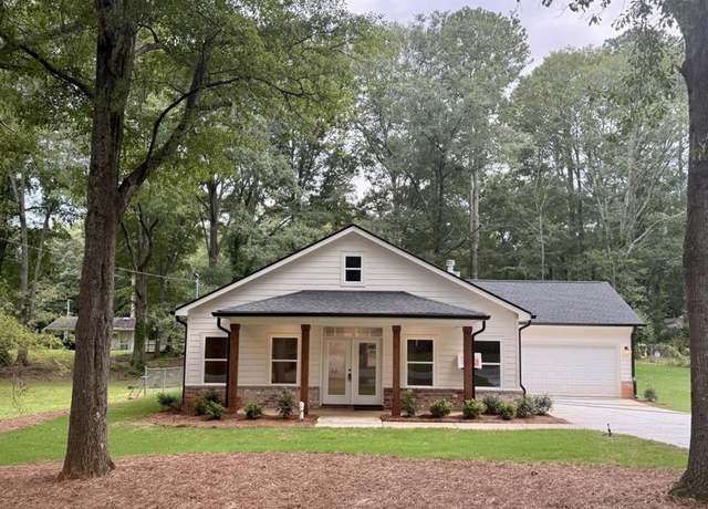 Property at 417 Shamrock Dr, Monroe, GA 30655, 3 beds, 2 baths