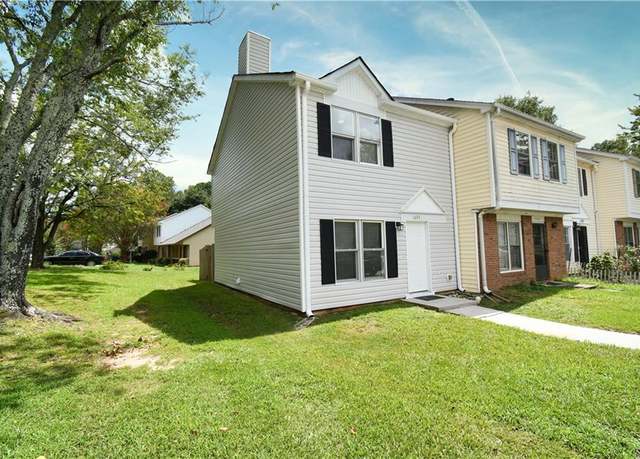 Property at 1693 Hunting Creek Dr SE, Conyers, GA 30013, 2 beds, 2.5 baths
