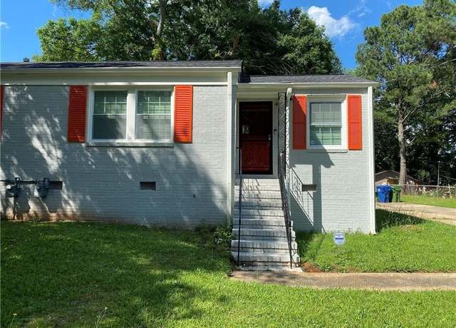 Property at 723 Casplan St SW, Atlanta, GA 30310, 2 beds, 1 bath