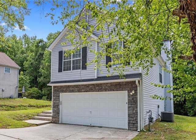 Property at 9511 Rollinghills Dr, Jonesboro, GA 30238, 3 beds, 2.5 baths