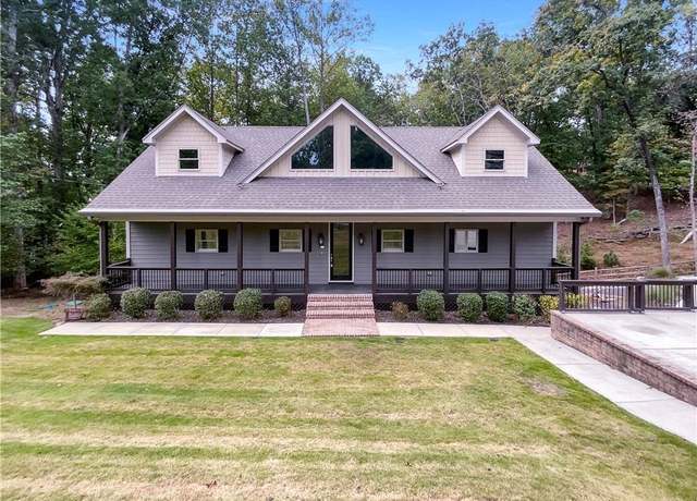 Property at 5972 Warpath Rd, Flowery Branch, GA 30542, 4 beds, 4.5 baths