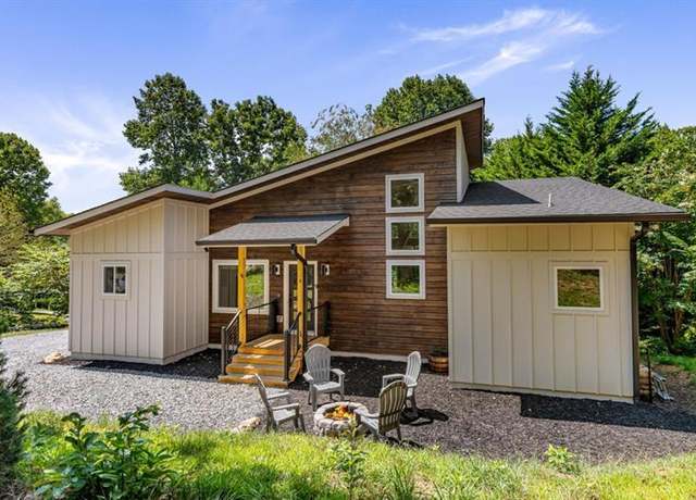 Property at 82 Circle Dr, Morganton, GA 30560, 2 beds, 2 baths