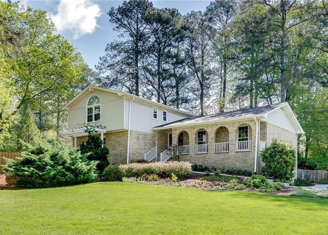 Property at 1631 Manhasset Dr, Atlanta, GA 30338, 4 beds, 2.5 baths