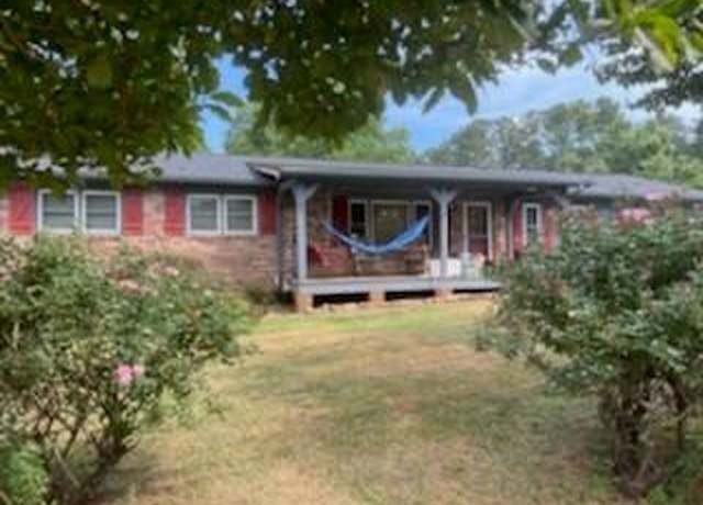 Property at 745 Shiloh Rd NW, Kennesaw, GA 30144, 3 beds, 1 bath