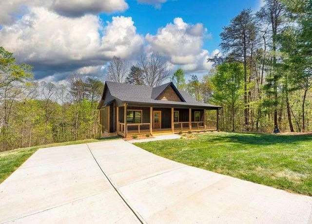 Property at 167 Meadow View Ct, Ellijay, GA 30536, 3 beds, 2 baths