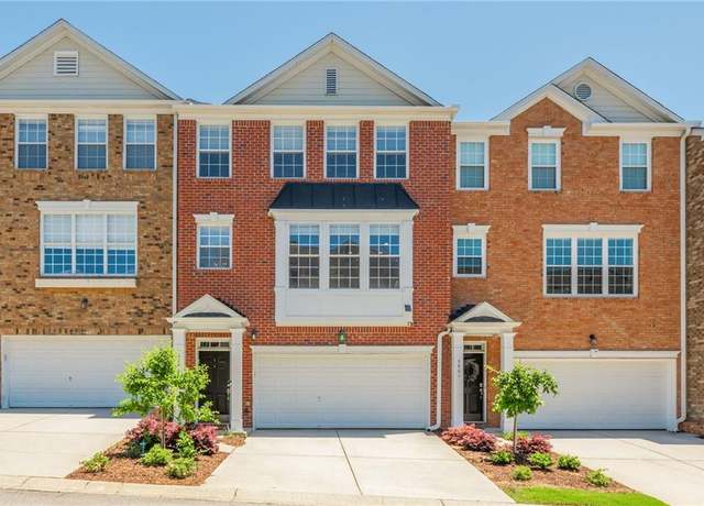 Property at 3799 Chattahoochee Summit Dr SE #5, Atlanta, GA 30339, 4 beds, 3.5 baths