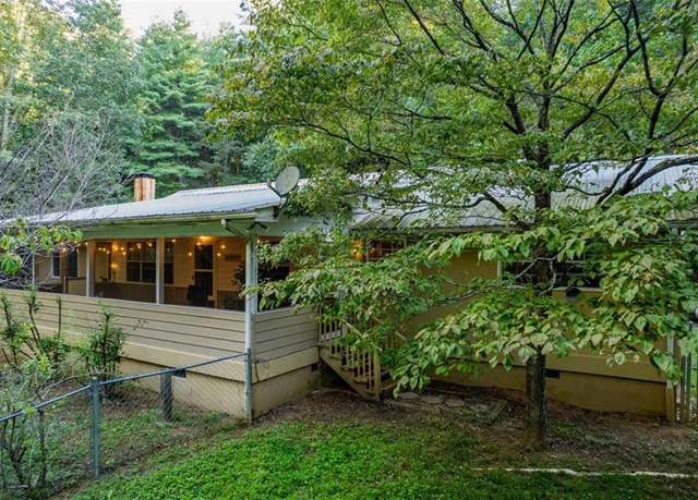 Property at 10950 Chatsworth Hwy, Ellijay, GA 30540, 3 beds, 3 baths