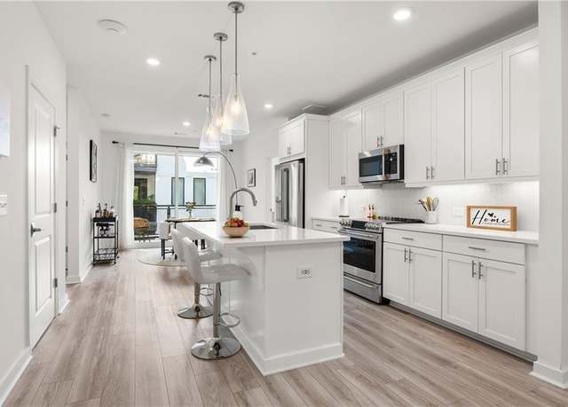 Property at 396 Pratt Dr SE #1932, Atlanta, GA 30315, 2 beds, 2 baths