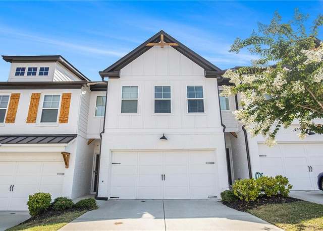 Property at 94 Garrison Dr, Winder, GA 30680, 3 beds, 2.5 baths
