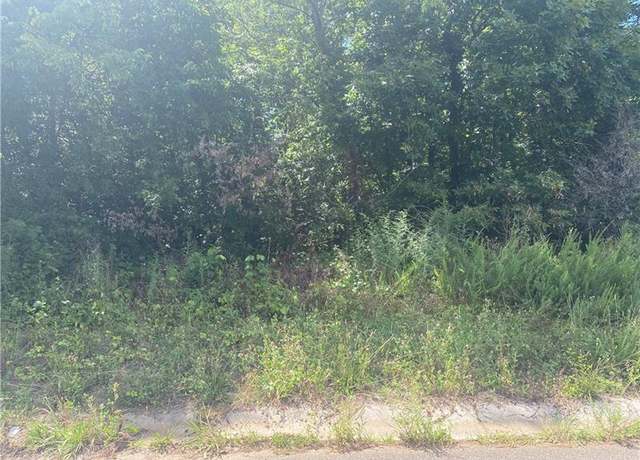 Property at 17 Etowah Ln SW, Cartersville, GA 30120