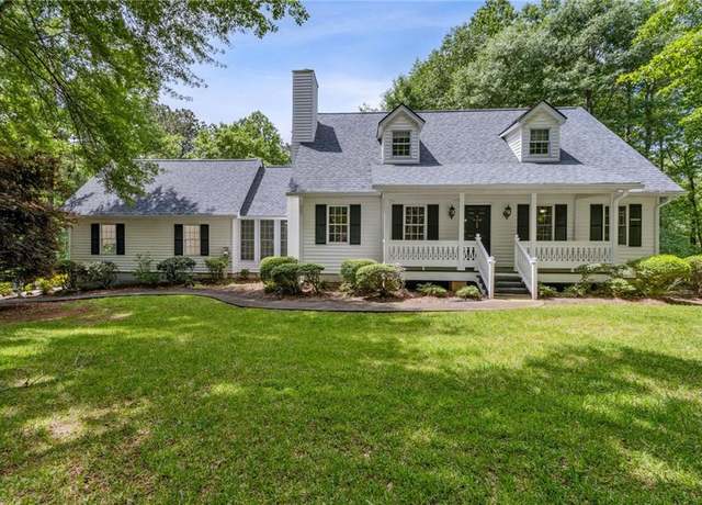 Property at 4892 Sherman Allen Rd, Gainesville, GA 30507, 4 beds, 3 baths