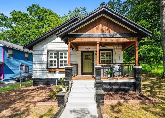 Property at 958 Crew St SW, Atlanta, GA 30315, 3 beds, 2 baths