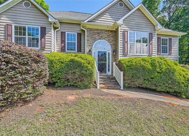 Property at 6790 India Ln, Cumming, GA 30041, 4 beds, 3 baths
