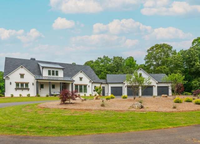 Property at 209 Voyles Way, Dawsonville, GA 30534, 6 beds, 7.5 baths