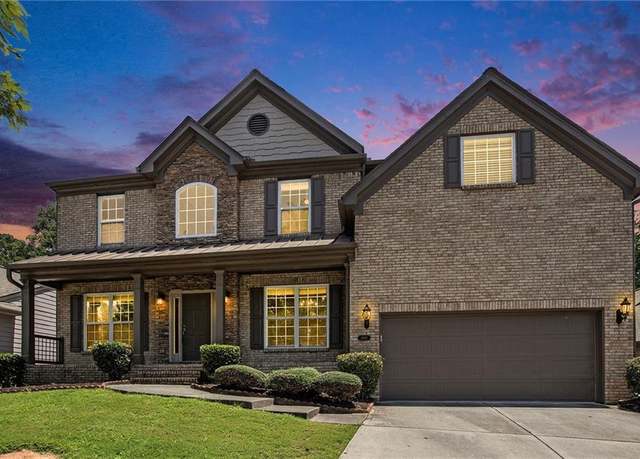 Property at 1883 Jameson Cir, Lawrenceville, GA 30043, 5 beds, 3 baths