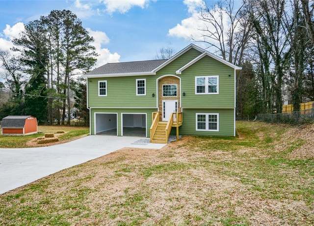 Property at 153 Oak St, Hiram, GA 30141, 5 beds, 3 baths