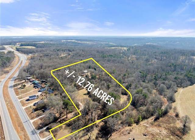Property at 3300 Athens Hwy, Gainesville, GA 30507, 5 beds, 3 baths