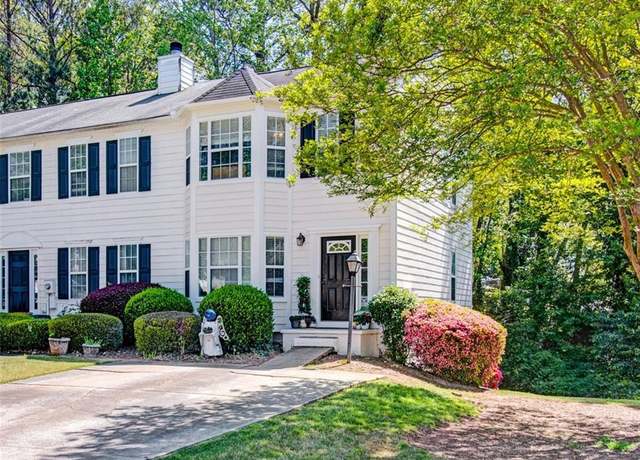 Property at 4420 Thorngate Ln, Acworth, GA 30101, 3 beds, 2.5 baths