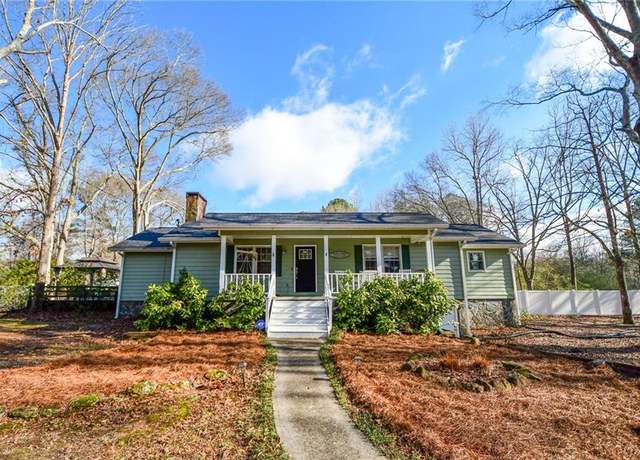 Property at 577 Rivers Rd, Fayetteville, GA 30214, 3 beds, 2 baths