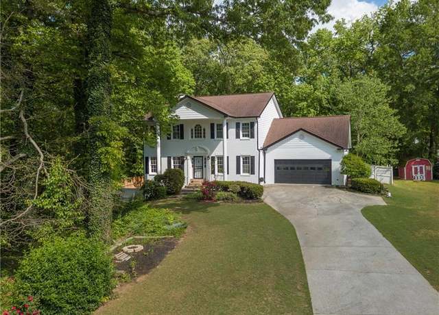 Property at 731 Sacketts Ct, Lawrenceville, GA 30043, 5 beds, 3.5 baths